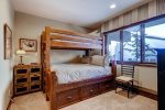 Trundle Bed - Highlands Slopeside 3 Bedroom Platinum - Gondola Resorts 